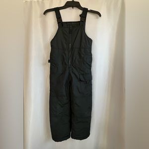 London Fog black kids snow pants - kids size 5/6